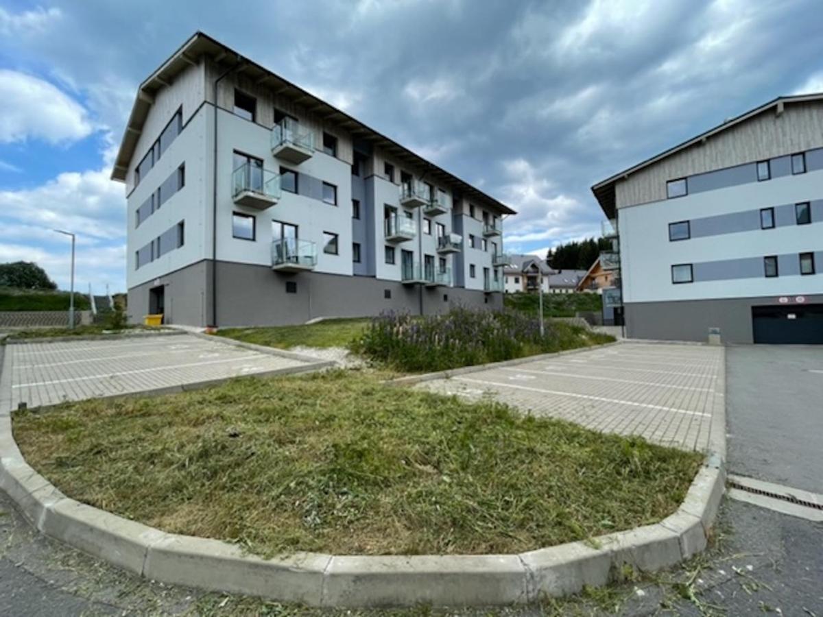Klinovec Apartments Luxury Loučná pod Klínovcem Exteriér fotografie
